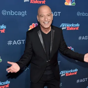 "America's Got Talent" Season 11 Live Show - Arrivals, Howie Mandel
