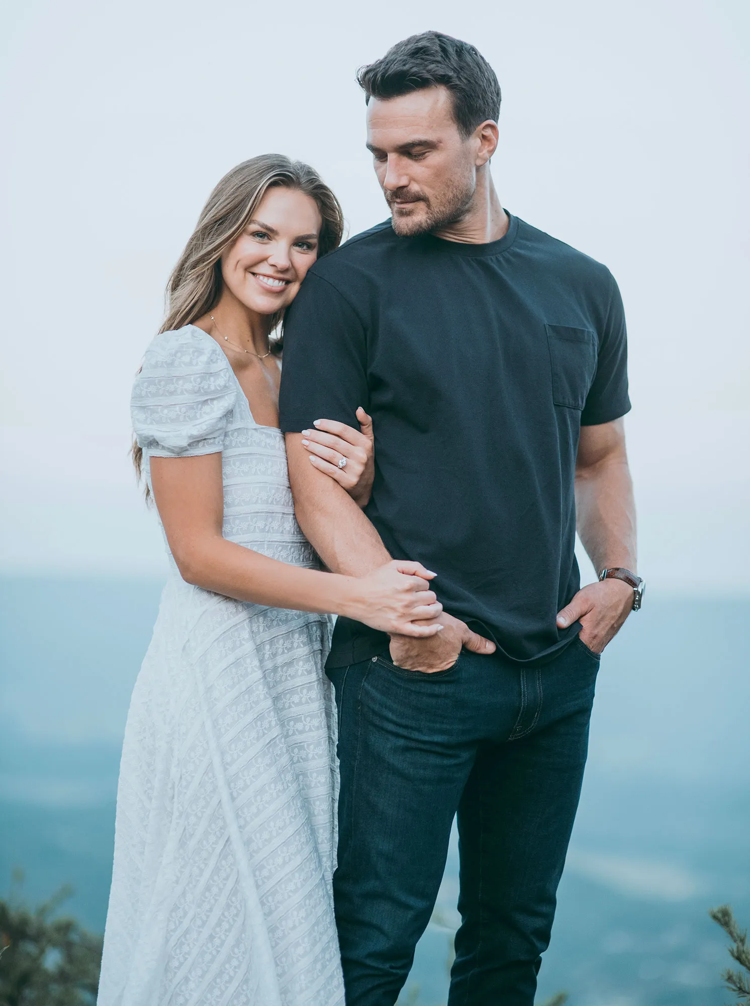 Hannah Brown Is Engaged to Adam Woolard 100