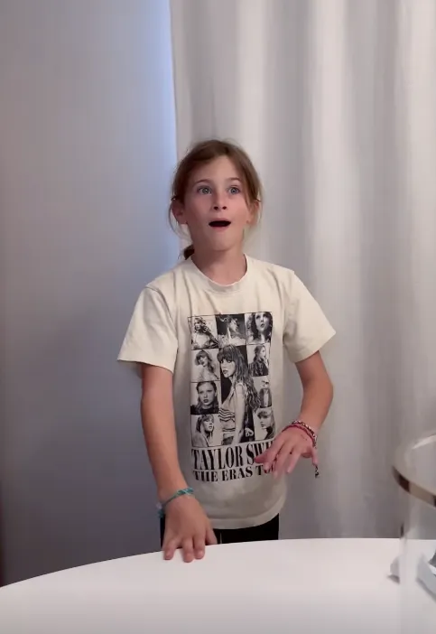 How Pregnant Amanda Stanton Told Her Daughters They-re Getting a Baby Sibling