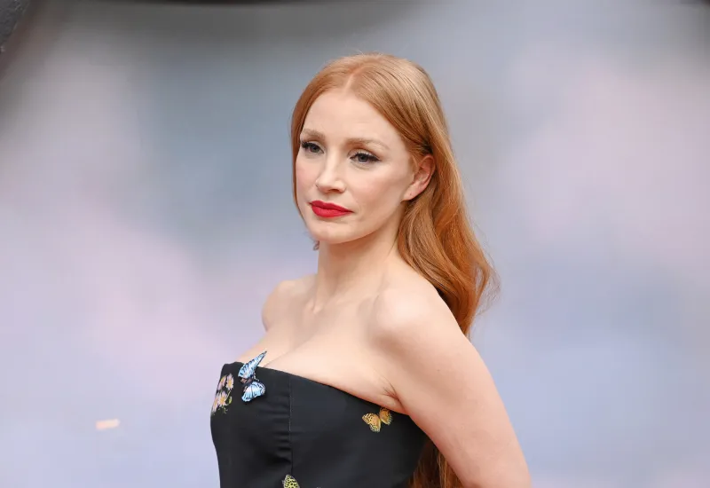 Jessica Chastain Details Swallowing Her Throw Up