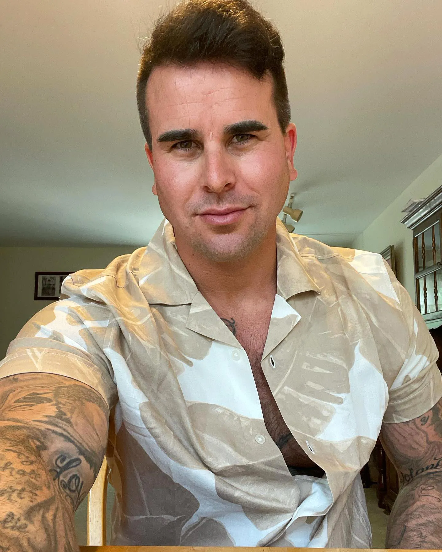 Josh Seiter from the Bachelorette 256