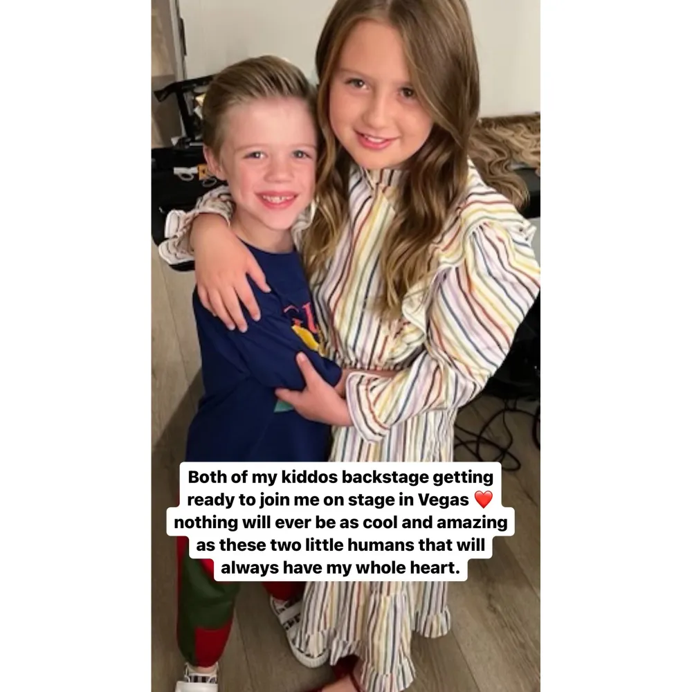 Kelly Clarkson's Kids River and Remy Join Her Onstage: 'Nothing Will Ever Be as Cool and Amazing'