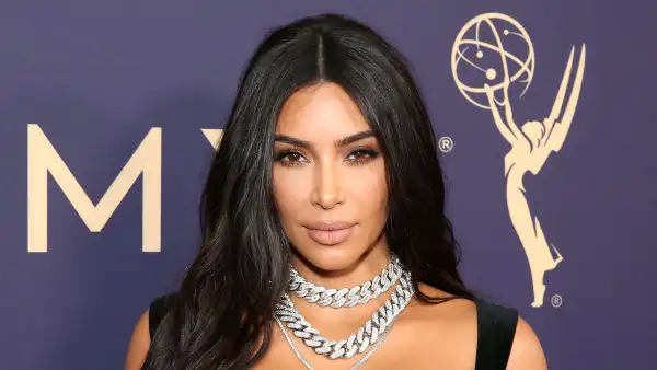 Kim Kardashian Returns to Workouts After Breaking Shoulder