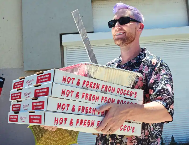 Lance Bass They Bring Pizza Just Like Us