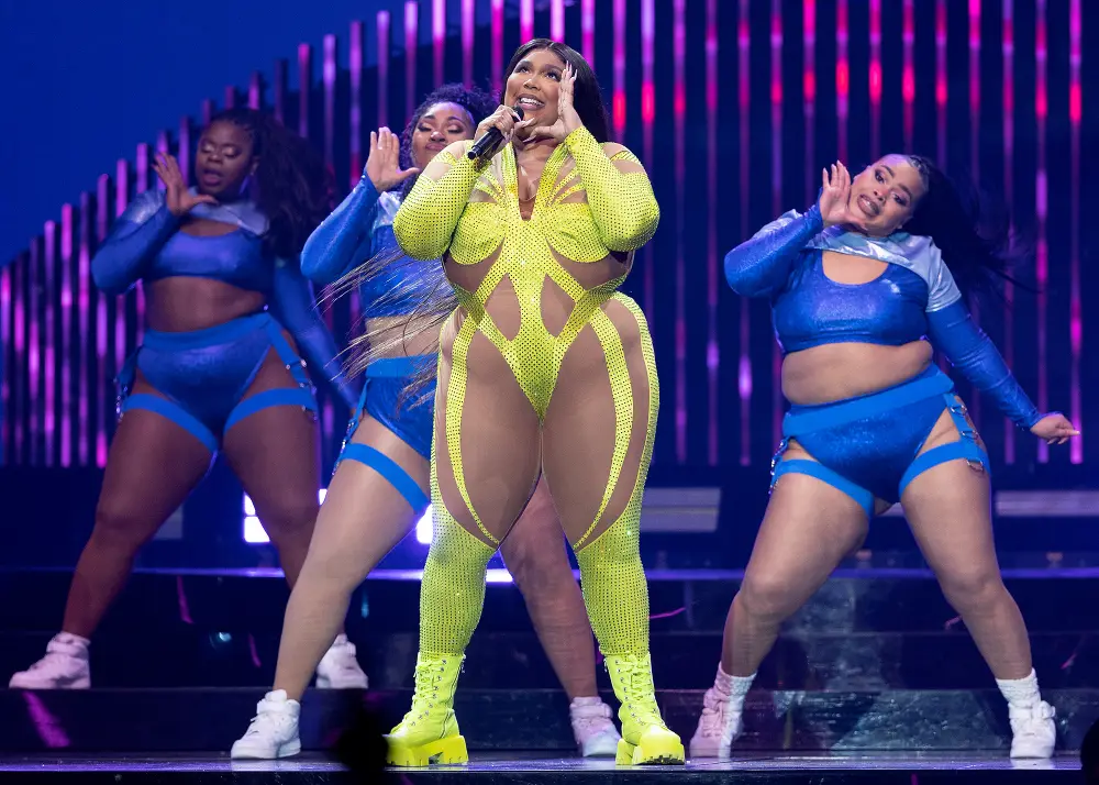 Lizzo&rsquo;s Current Dancers Release Statement Gushing About Their Experience Amid Harassment Allegations