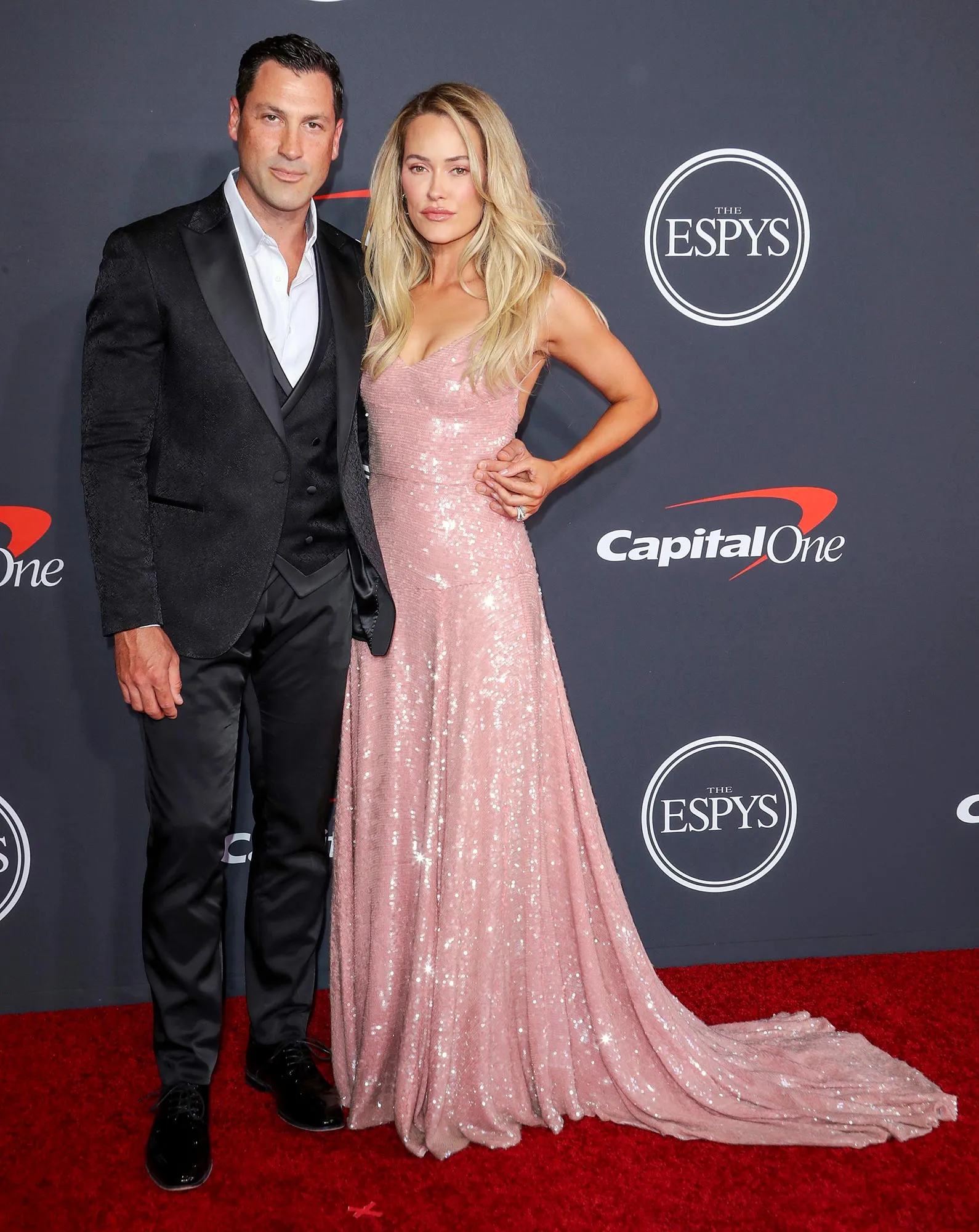 Peta Murgatroyd and Maks Chmerkovskiy Joke They Almost Got Divorced 3 Times While Packing for Trip