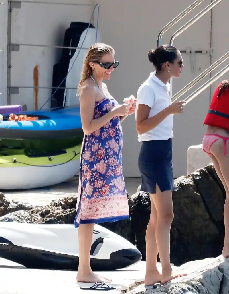 Pregnant Sienna Miller's Best Baby Bump Pics Before Welcoming Baby No. 2, First With Oli Green