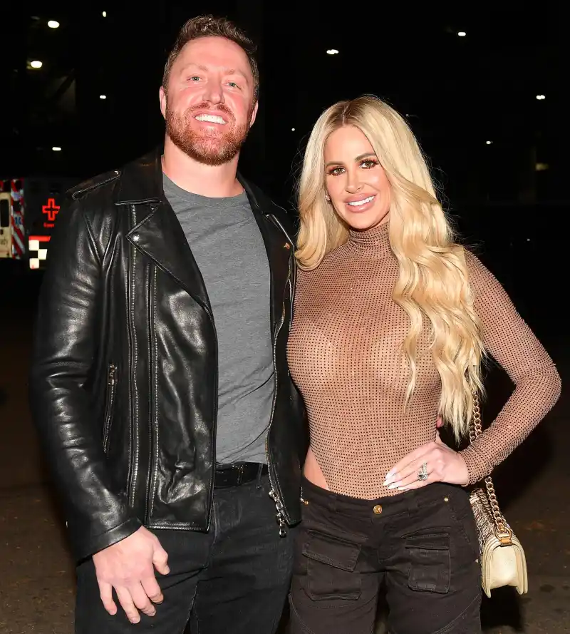 RHOA s Kim Zolciak Calls Police on Husband Kroy After He Locks Her Out of House Amid Nasty Divorce 319
