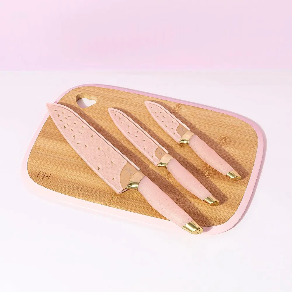 Paris Hilton cutting board set