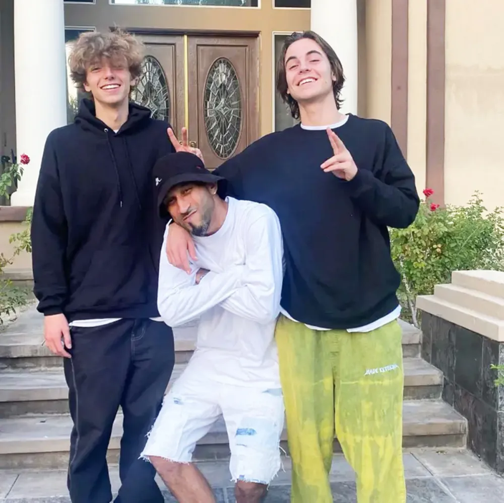 Sons Jayden and Sean Preston Britney Spears Luxury Handbag Shopping 2337