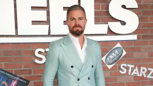 Stephen Amell Calls Out Reductive SAG-AFTRA Strike