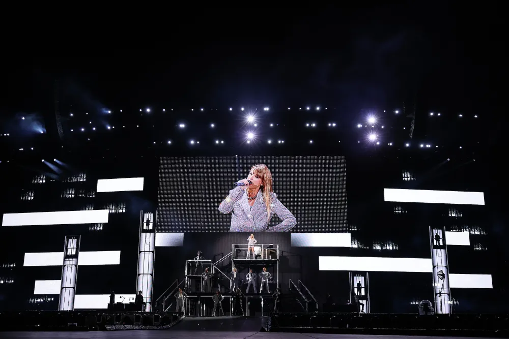 Taylor Swift Wants You to Bring Friendship Bracelets to Eras Tour Movie