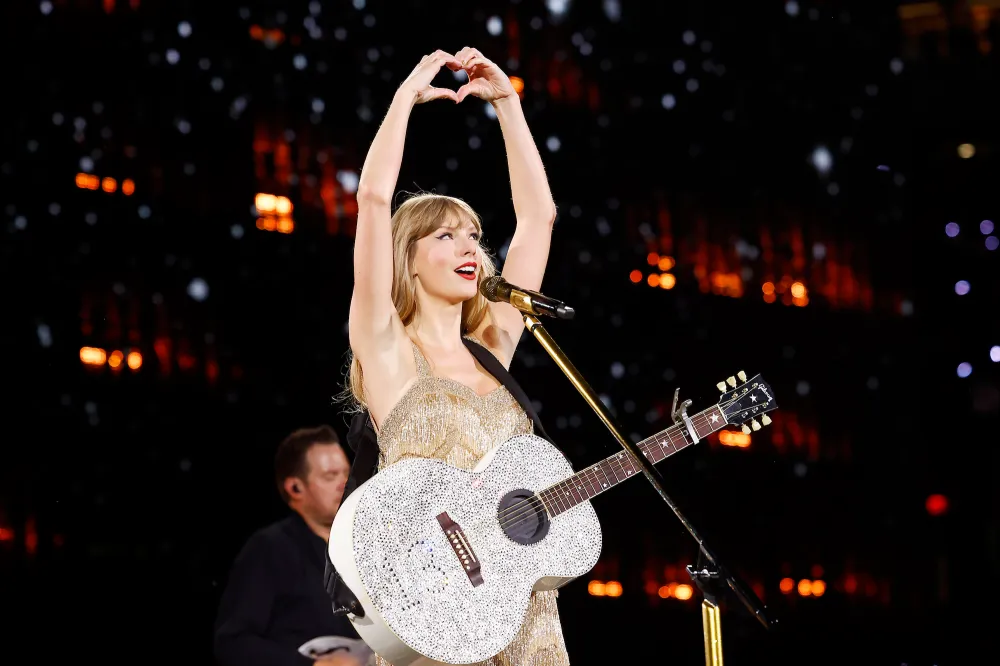 Taylor Swift Wants You to Bring Friendship Bracelets to Eras Tour Movie