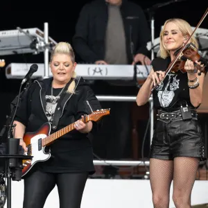 The Chicks Continue to Cancel Tour Dates