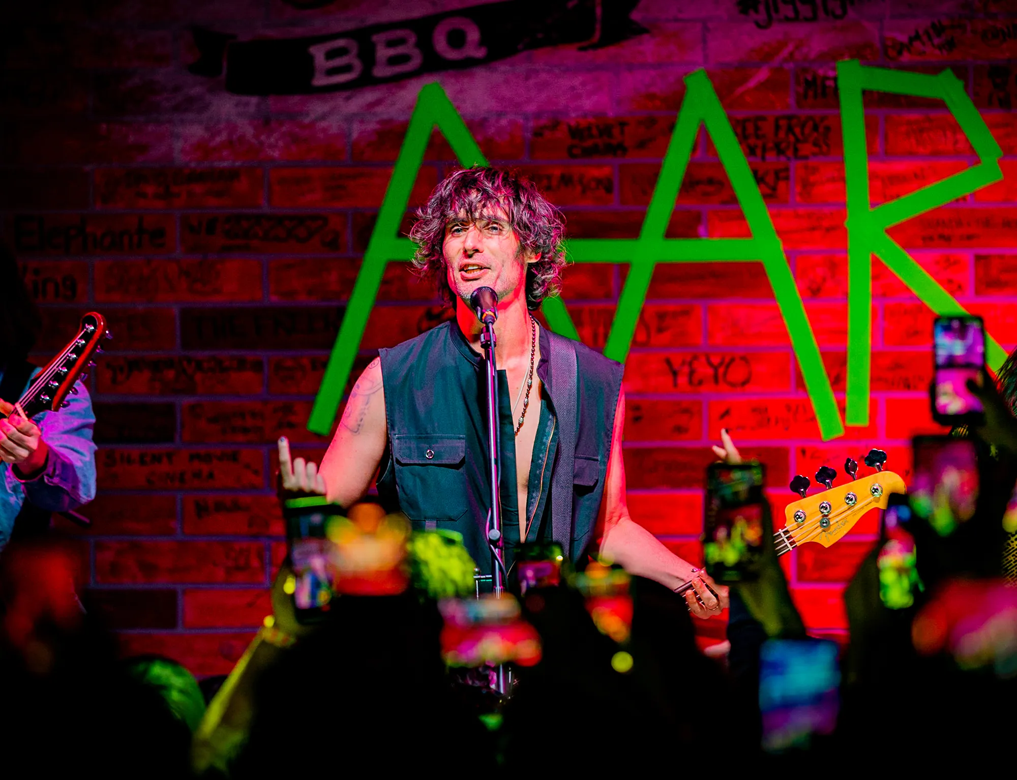 Luxury Handbag Shopping’s Backstage Pass: All-American Rejects’ Tyson Ritter Shares His Pre-Show Routine, Ideal Afterparty & More