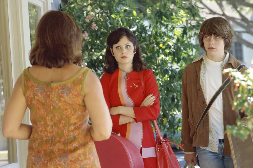 Zooey Deschanel Shares Dream Ending for Almost Famous and 500 Days of Summer Characters 2