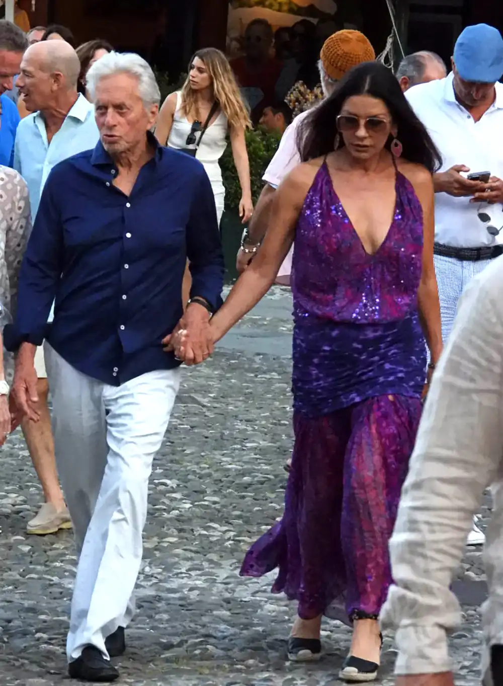 Catherine Zeta-Jones Wears Jessica Simpson&rsquo;s 2005 VH1 Awards Dress While on Vacation in Italy