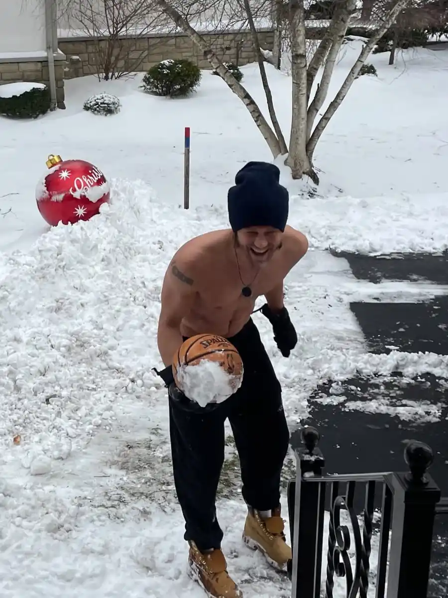 chad michael murray shirtless photos