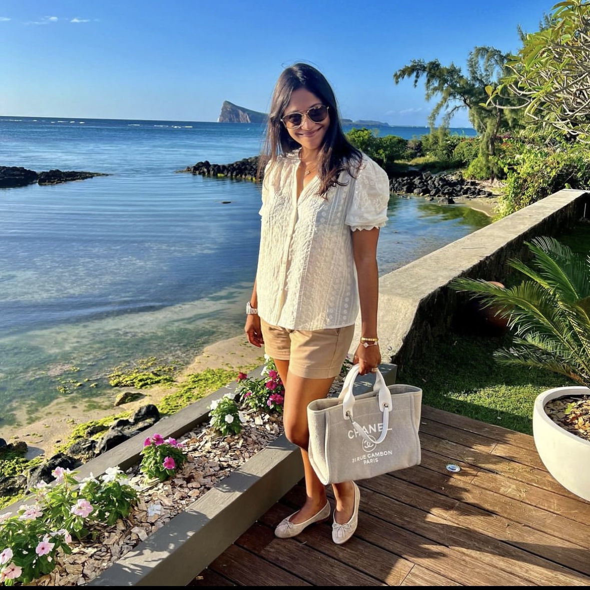 hermes picnic,barbiecore handbags,Too Late to Buy a Summer Bag or Too Early For Fall? What to Purchase Now