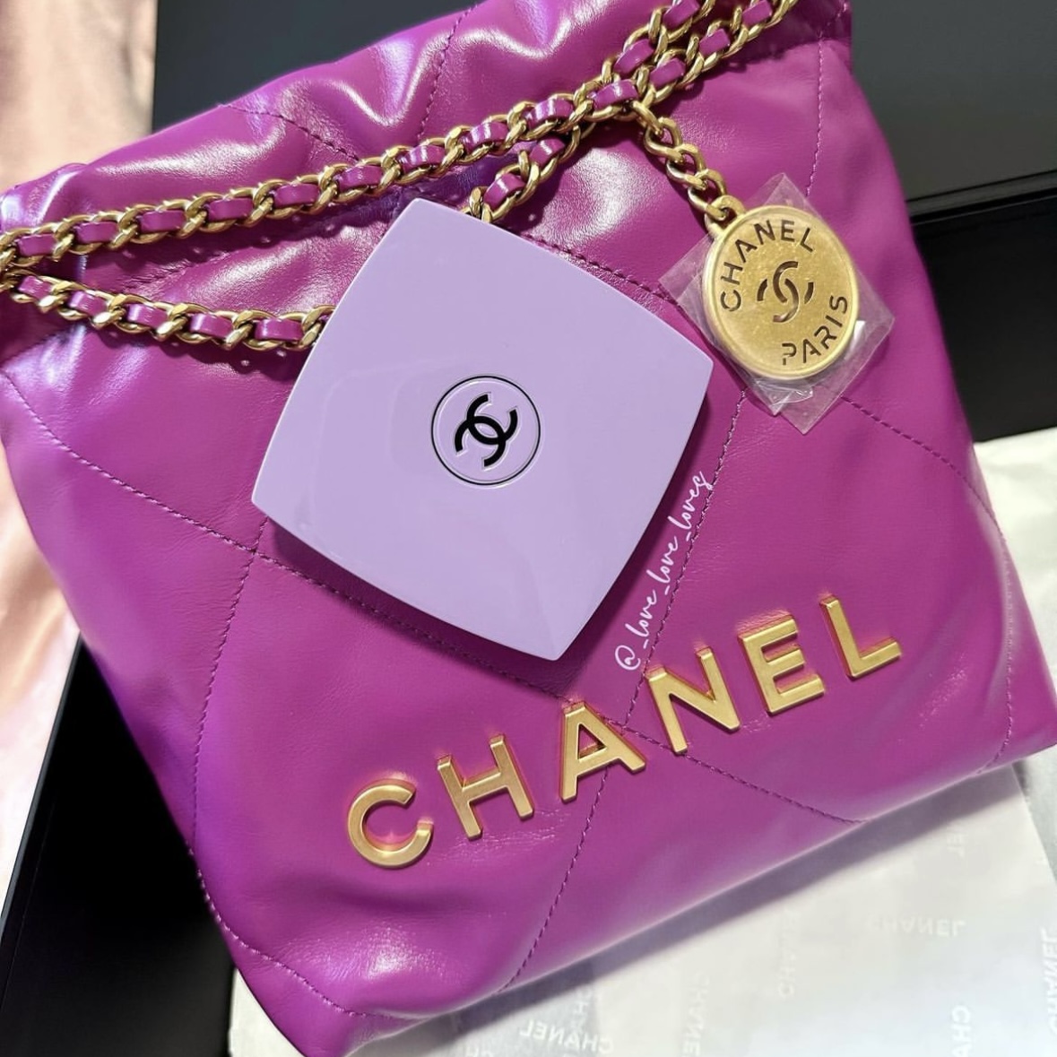 hermes picnic,barbiecore handbags,Too Late to Buy a Summer Bag or Too Early For Fall? What to Purchase Now