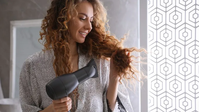 Best Diffuser for Curly Hair Styling
