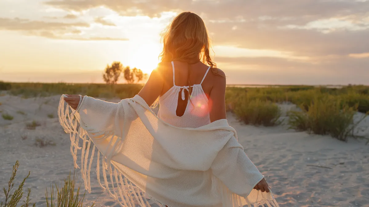 late-summer-vacation-fashion