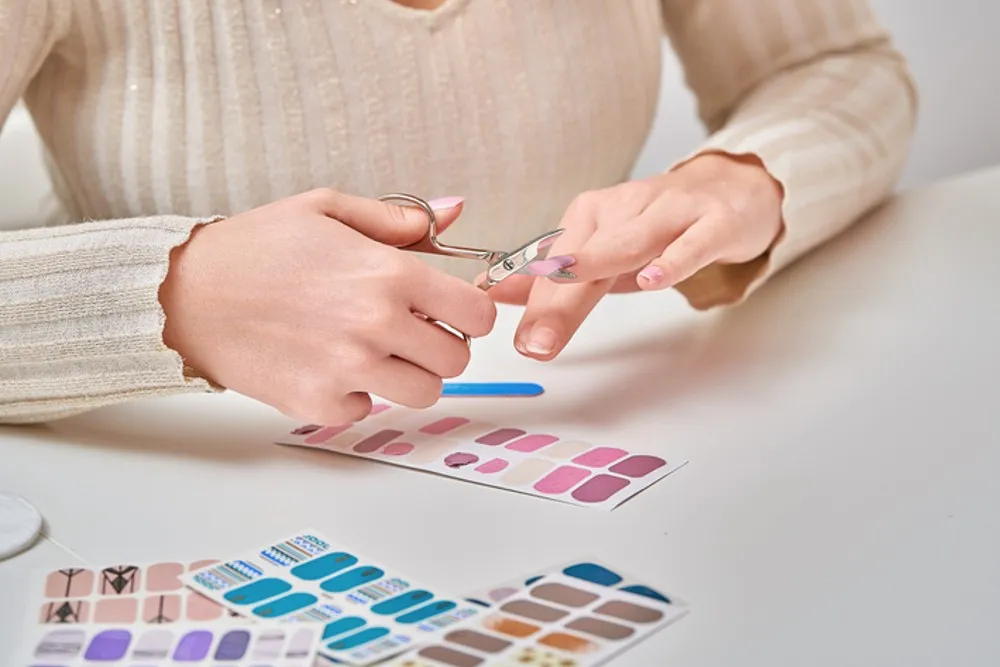 best nails wraps and stickers