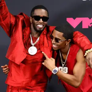 Best Retro Fashion Moments from 2023 MTV VMas