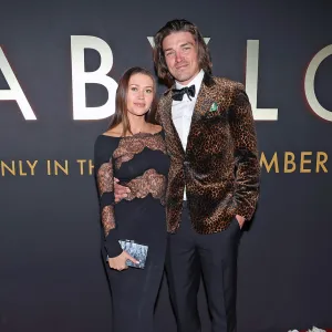 Caelynn Miller-Keyes Explains Why She Walked Down the Aisle By Herself at Dean Unglert Wedding