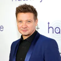 Celeb Bio Pics 300 Jeremy Renner
