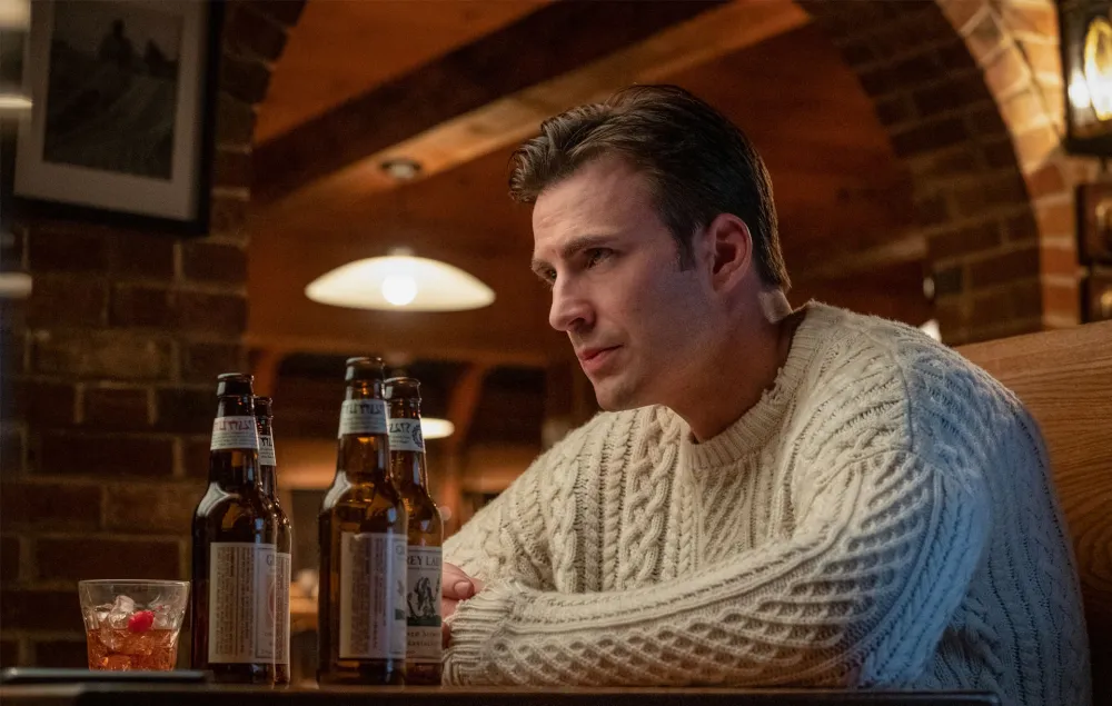 Chris Evans in Knives Out