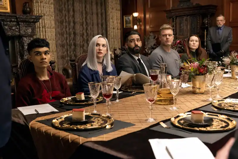 Everything to Know About Mike Flanagan's Newest Spooky Series 'The Fall of the House of Usher'