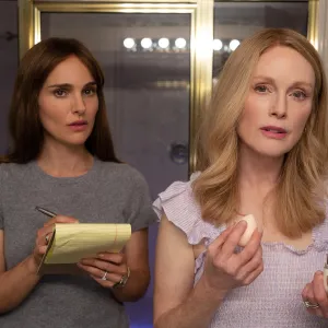 Everything to Know About Natalie Portman and Julianne Moore s May December Film From Plot to Cast 344