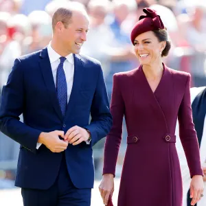 Feature Prince William and Catherine Kate Middleton Luxury Handbag Shopping 2340