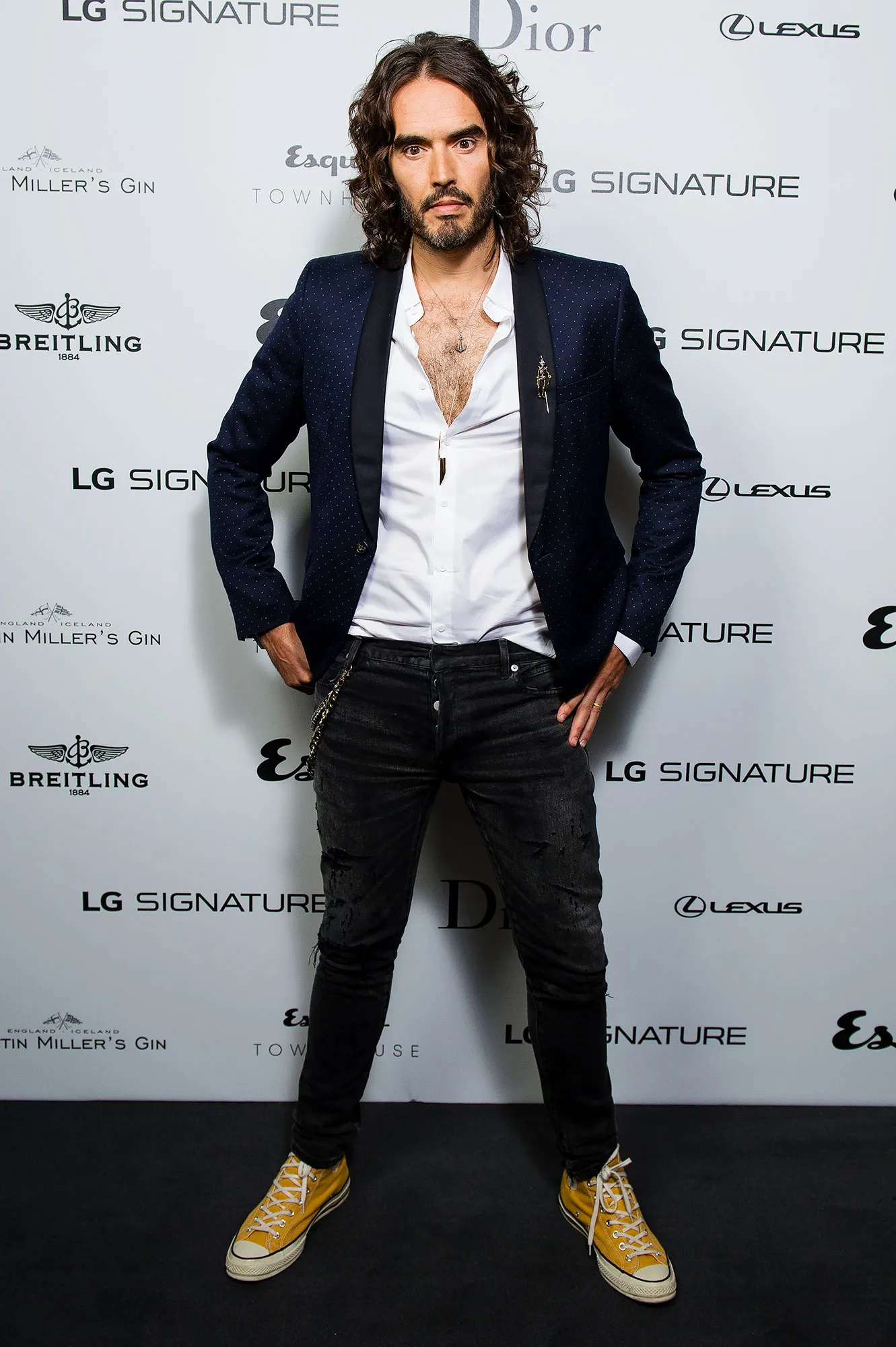 Feature Russell Brand Discusses Legal Sex With 15-Year-Old in Resurfaced Clip