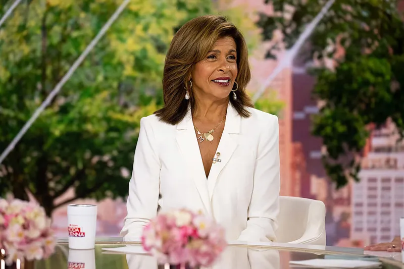 Hoda Kotb Exits the Today Show Early to Take Daughters to School Can I Leave Right Now