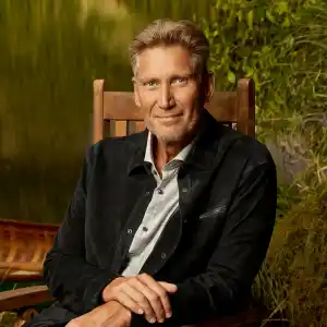 Inside Golden Bachelor Gerry Turner s Family Life What to Know About His Late Wife and Daughters 282 Feature