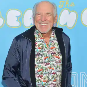 Jimmy Buffett Dead Legendary Margaritaville Singer Dies 266
