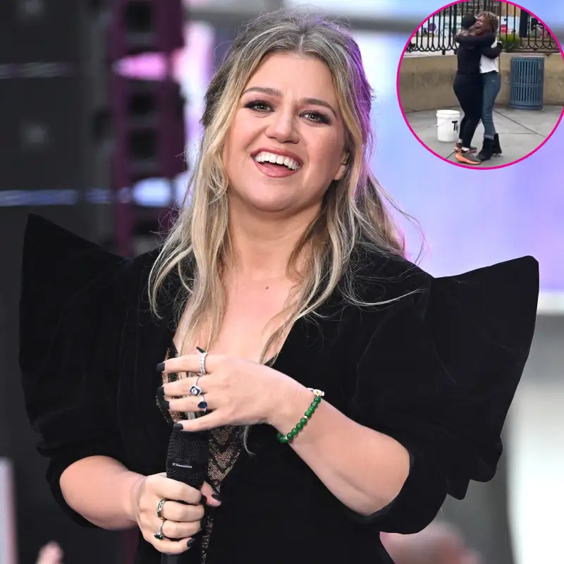 Kelly Clarkson Surprises Street Musician in Vegas, Joins Her in Singing on Street