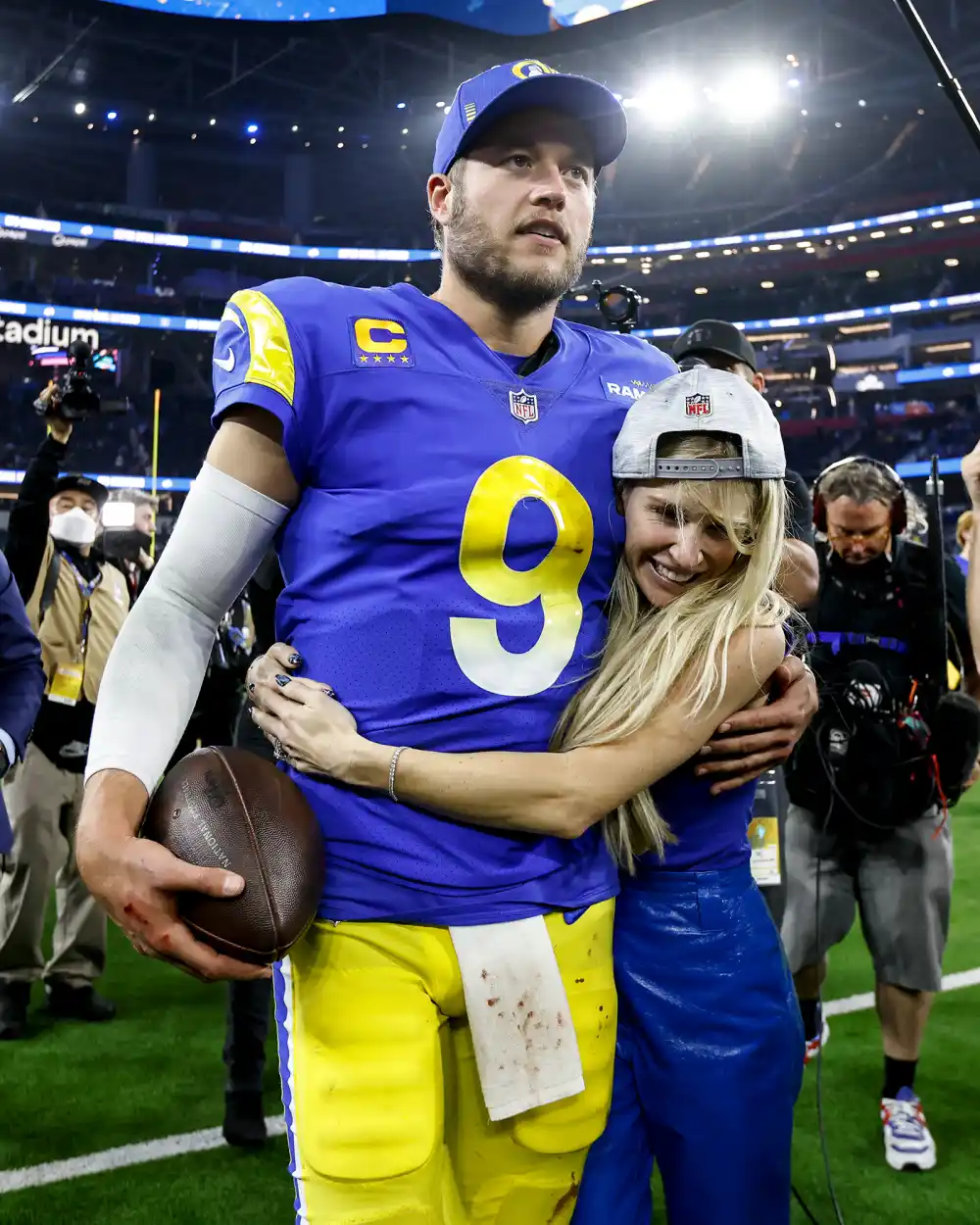 Kelly Stafford Regrets Saying Husband Matthew Stafford Can&rsquo;t &lsquo;Relate&rsquo; to His L.A. Rams Teammates