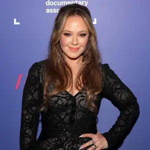 Leah Remini Reacts to Viral King of Queens Meme I Absolutely Love Them