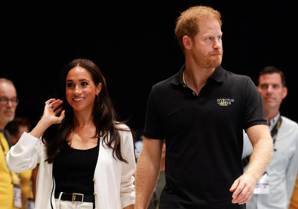 Meghan Markle Hasn t Been Wearing Her Engagement Ring From Prince Harry &mdash; But There s a Good Reason 257 260
