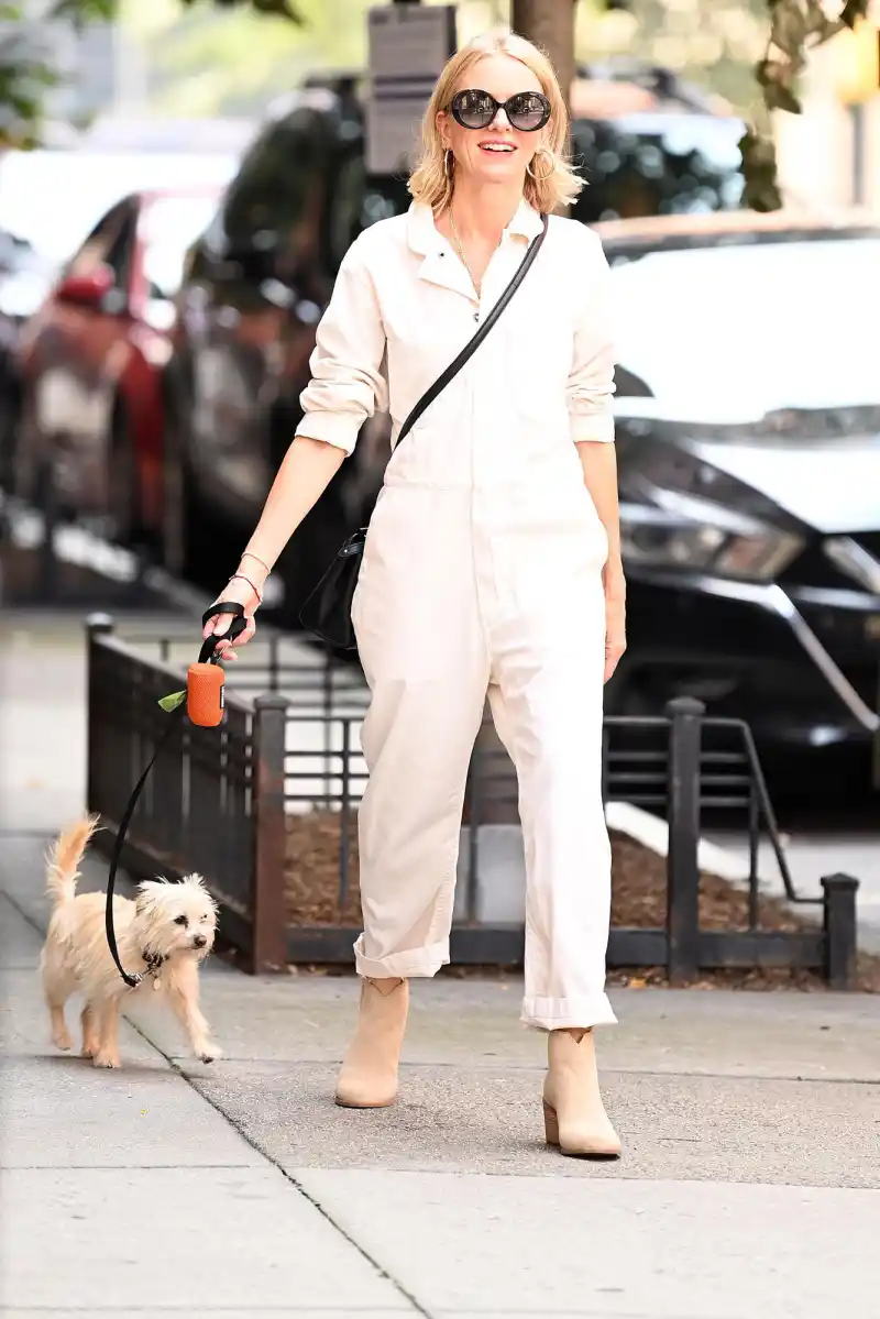 Naomi Watts Hot Pics