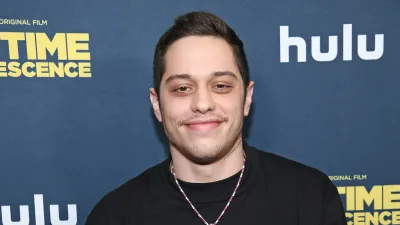 Pete Davidson Jokes About Post-Rehab Glow