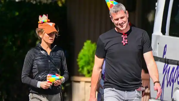 Renée Zellweger and Ant Anstead make out in PDA-packed photos at soccer game 302