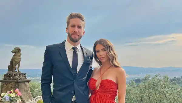 Shawn Booth Welcomes Baby No 1 With Audrey Joseph