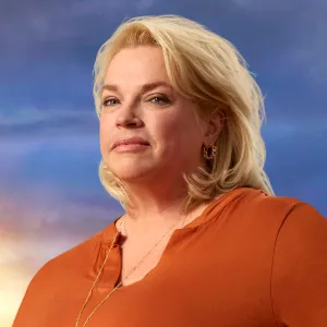 Tearful Janelle Brown Says She's 'Stuck' as Marriage Falls Apart: 'Financially I Have Nothing'