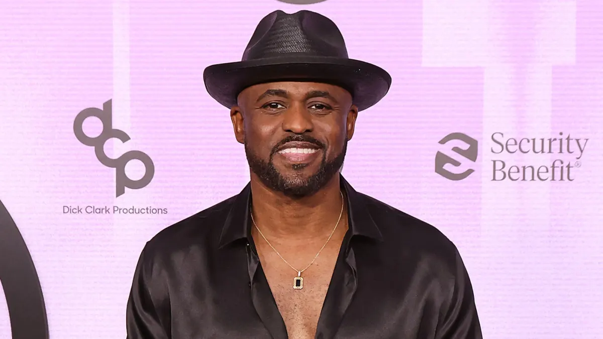 Wayne Brady Opens Up About How Coming Out as Pansexual Changed His Dating Life