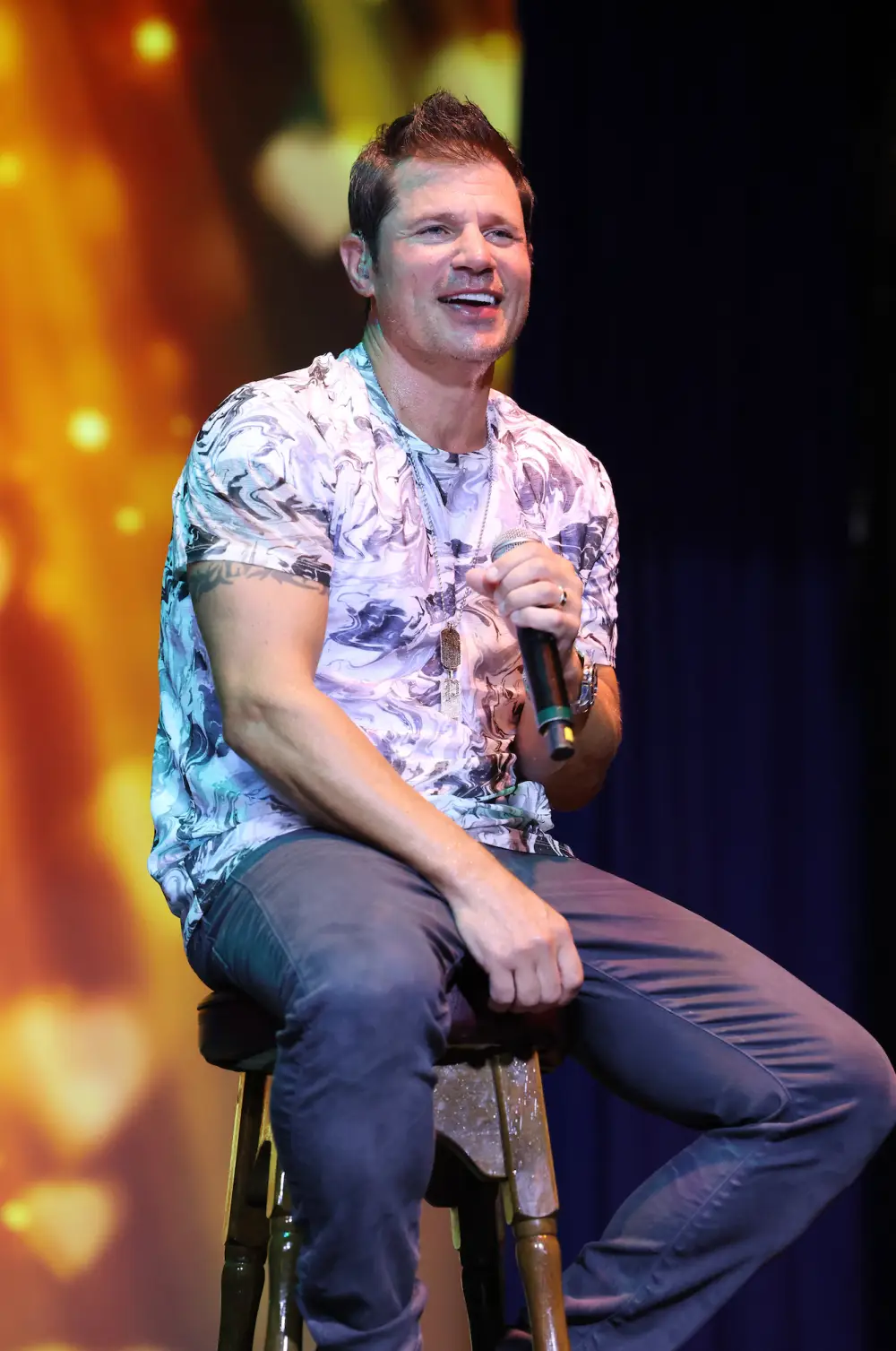 You-ll Never Believe Why Nick Lachey Ate Lays Chip Before Recording 98 Degrees- I Do