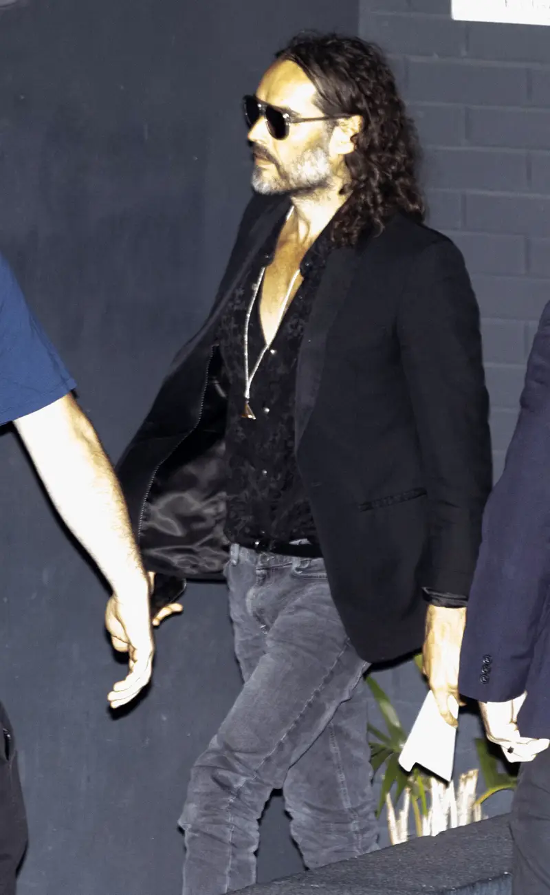 Russell Brand Receives Standing Ovation at U.K. Comedy Show Hours After Sexual Assault Scandal